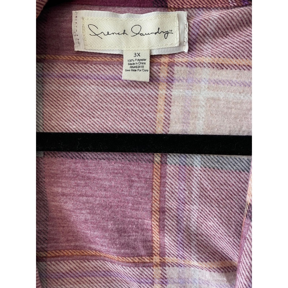 Beautiful Plus Size Button Up Blouse - Picture 5 of 5